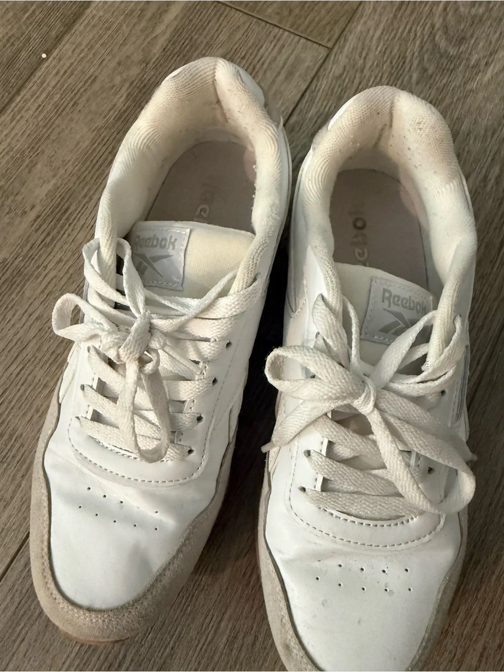 Reebok Women's White Sneakers with Light Beige Accents